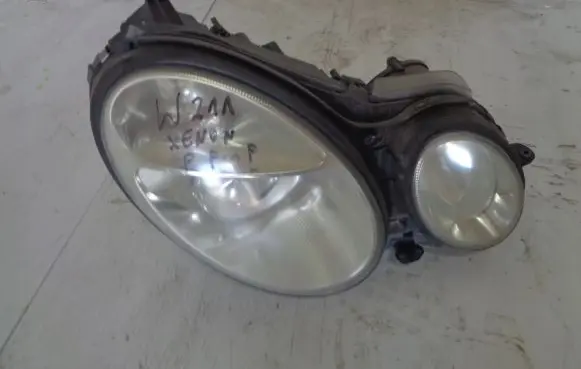 Mercedes-Benz E W211 Headlight/headlamp