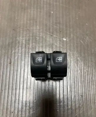 Renault Captur Electric window control switch 254113300R 10023899