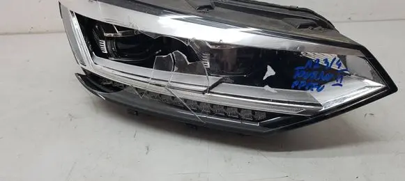 Volkswagen Touran II Headlight/headlamp 5TB941082A 030129923400