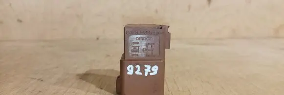 Citroen C5 Coolant fan relay 17325003001 OMRON 12V50A