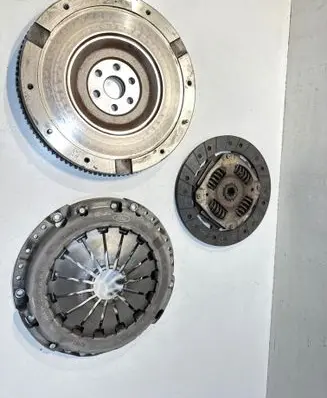 Ford Focus Clutch set kit H6BG7563AA H6BG7550AD H6BG6375AA