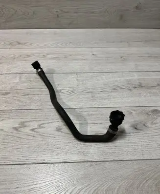 BMW 5 F10 F11 Engine coolant pipe/hose 8507333