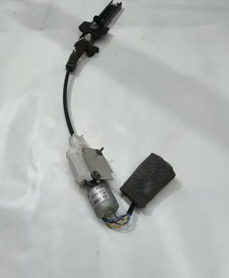 Audi A8 S8 D3 4E Seat belt adjustment motor 4E0857833A 404840 090511A