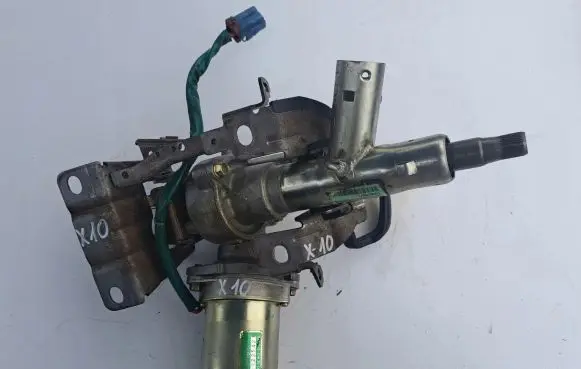 Renault Clio IV Steering wheel axle