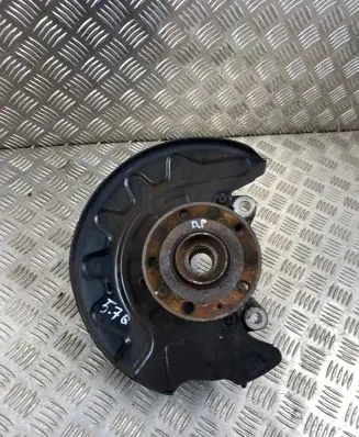 Volkswagen PASSAT B8 Front wheel hub spindle knuckle 5Q0407258C