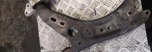 Volkswagen Caddy Front lower control arm/wishbone