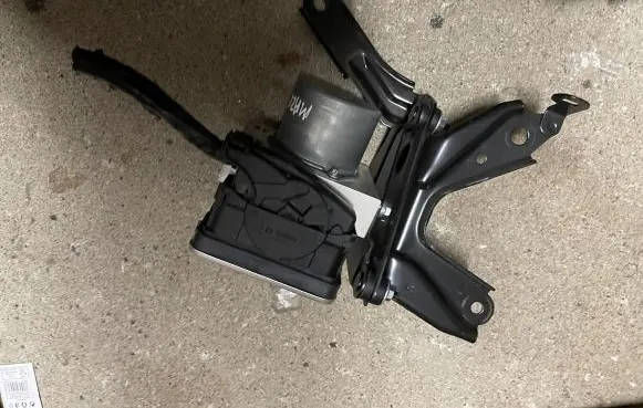 Mazda 2 ABS Pump 445400D790