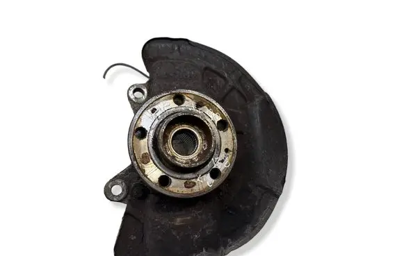 Volvo XC90 Front wheel hub spindle knuckle