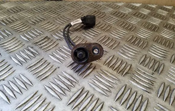 KIA Sorento Bonnet alarm switch sensor 