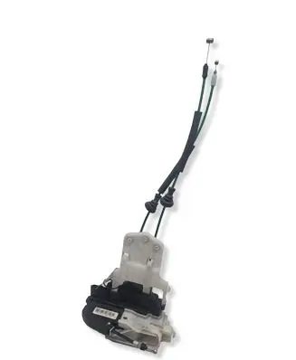 Hyundai i30 Front door lock 813102L020