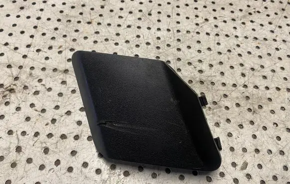 Renault Master III Front tow hook cap/cover