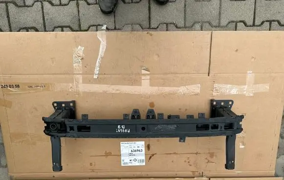 Volkswagen PASSAT B8 Front bumper cross member 3G0807583A