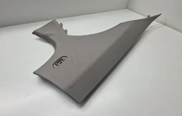 BMW 5 F10 F11 (C) pillar trim 9116357