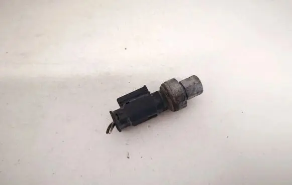 Citroen C3 Picasso Air conditioning (A/C) pressure sensor 