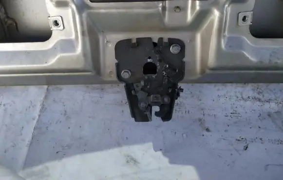 Alfa Romeo 156 Tailgate/trunk/boot lock/catch/latch
