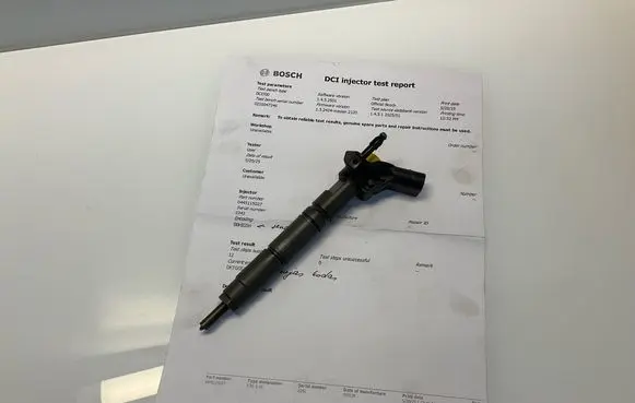 Mercedes-Benz ML W164 Fuel injector A6420700587 6420700587