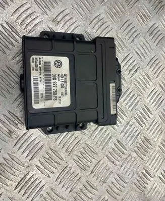 Audi Q7 4L Gearbox control unit/module 09D927750FS