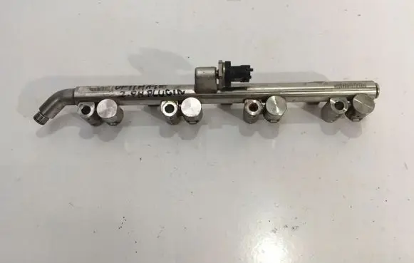 KIA Optima Fuel main line pipe 353502E620
