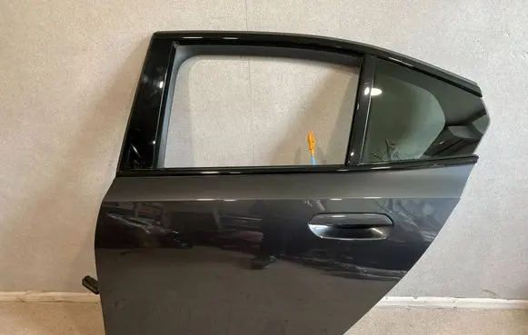 BMW 5 G60 G61 Rear door 