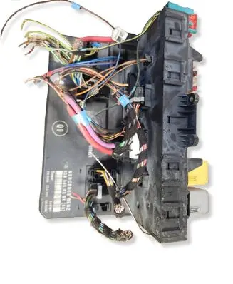 Mercedes-Benz Vito Viano W639 SAM control unit 6395450301 356165
