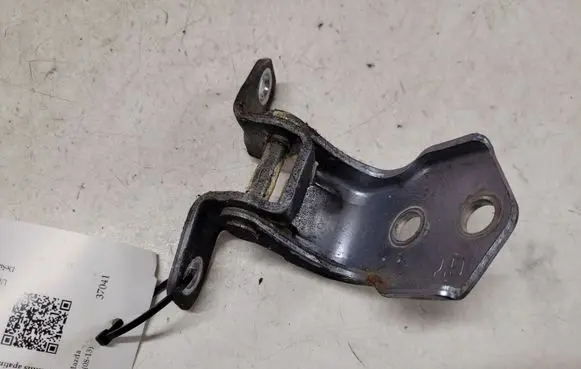 Mazda 6 Rear door lower hinge
