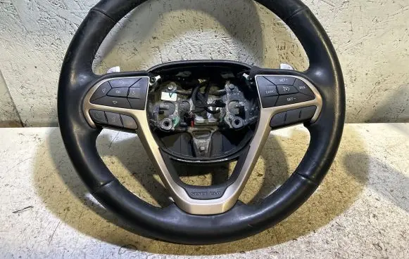 Jeep Grand Cherokee Steering wheel P1WE231X9AB 0165AA81C053XJ