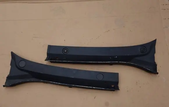 Volkswagen Crafter Wiper trim 7C1819403 7C2819403