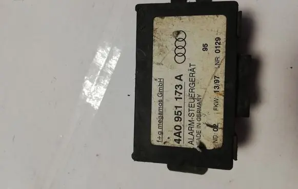 Audi A6 S6 C4 4A Other control units/modules 4A0951173A