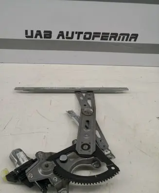Hyundai i20 (PB PBT) Front door window regulator with motor 988101J100 262104680