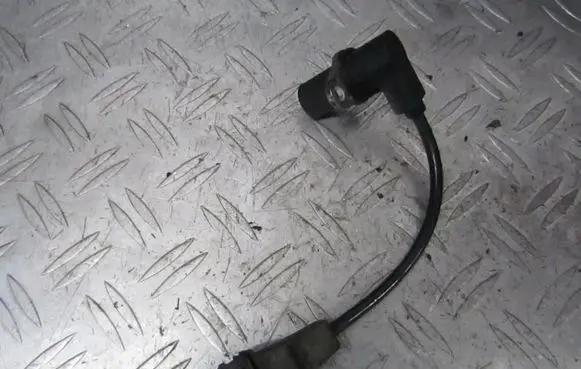 Camshaft position sensor