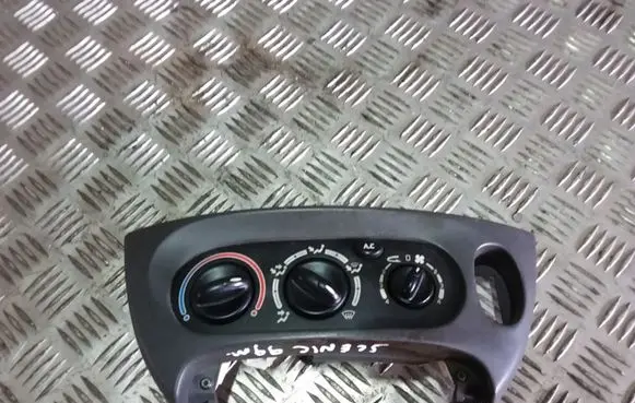 Renault Scenic I Climate control unit 663212P 102042