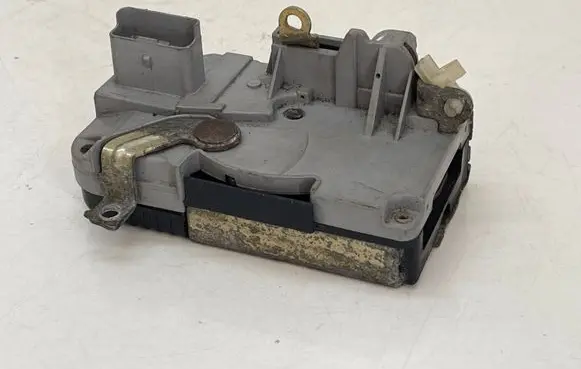 Citroen C5 Front door lock