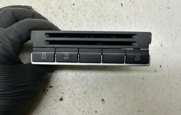 ESP (stability program) switch