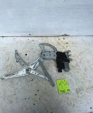 Opel Meriva A Front door window regulator with motor 93389551 400718G