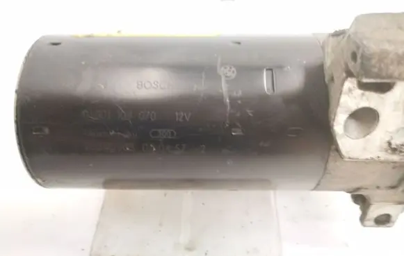 BMW 5 E60 E61 Starter motor 0001109070