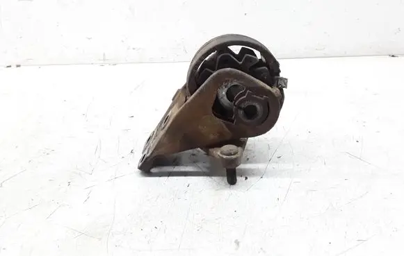 Ford Cougar Engine mount bracket