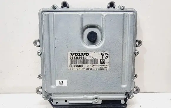 Volvo V60 Engine control unit/module 31336983 36001858