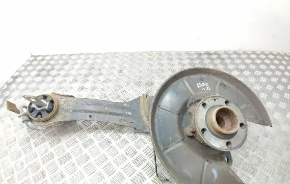 Volvo S60 Rear wheel hub spindle/knuckle 6G915A968