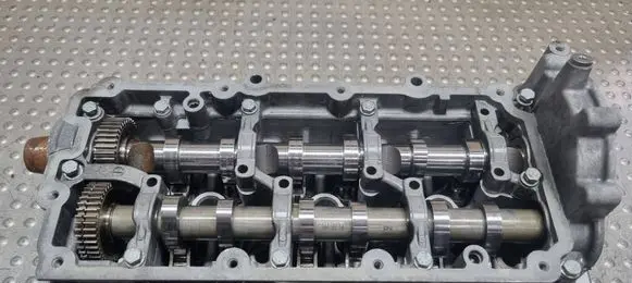 Engine head