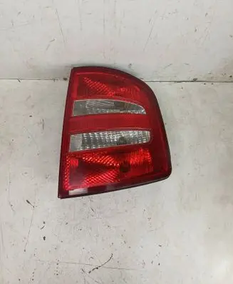 Skoda Fabia Mk1 (6Y) Rear/tail lights 6Y9945112B 6Y9945112D 6Y9945096E