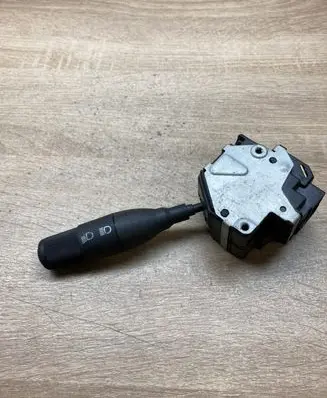 Renault Clio I Indicator stalk 