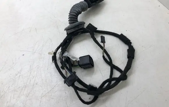 BMW 1 F20 F21 Rear door wiring loom 928618601