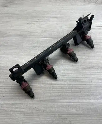 Peugeot 406 Fuel injectors set 9628891680