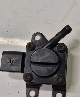 BMW 5 F10 F11 Exhaust gas pressure sensor 7808013