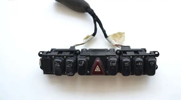 Mercedes-Benz S W220 A set of switches 2158208310
