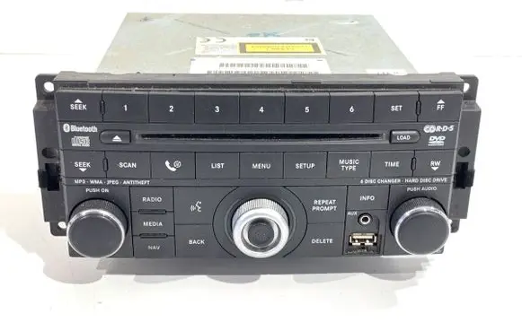 Dodge Journey Radio/CD/DVD/GPS head unit P05091098AB