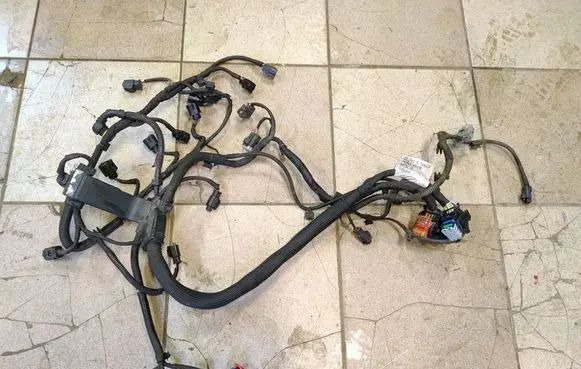 Peugeot 3008 I Engine installation wiring loom 28715L01 7585956 V759188680