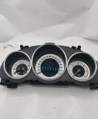 Mercedes-Benz E W212 Speedometer (instrument cluster) A2129005523 A2C86424500 A2129014005