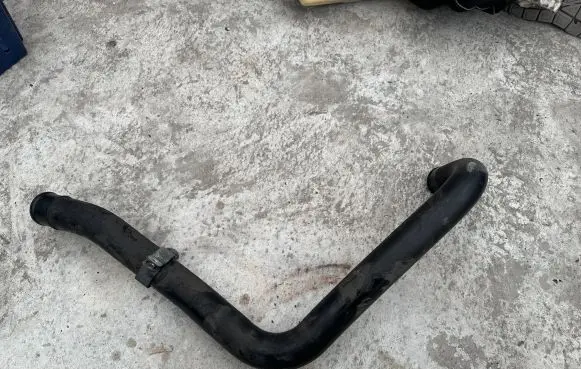 Chrysler Grand Voyager V Turbo air intake inlet pipe/hose