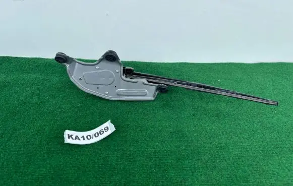 Mazda 3 II Rear window wiper motor BBN9-67450